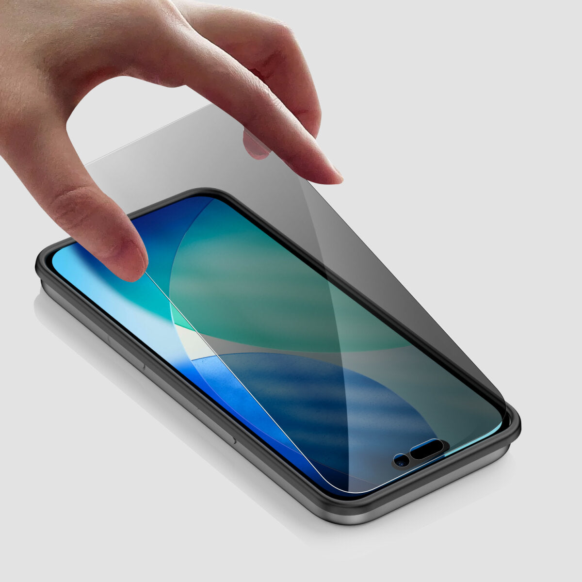 4smarts Privacy-Filter (Panzerglas), Case Friendly – für iPhone 17 Pro – mit Applikator