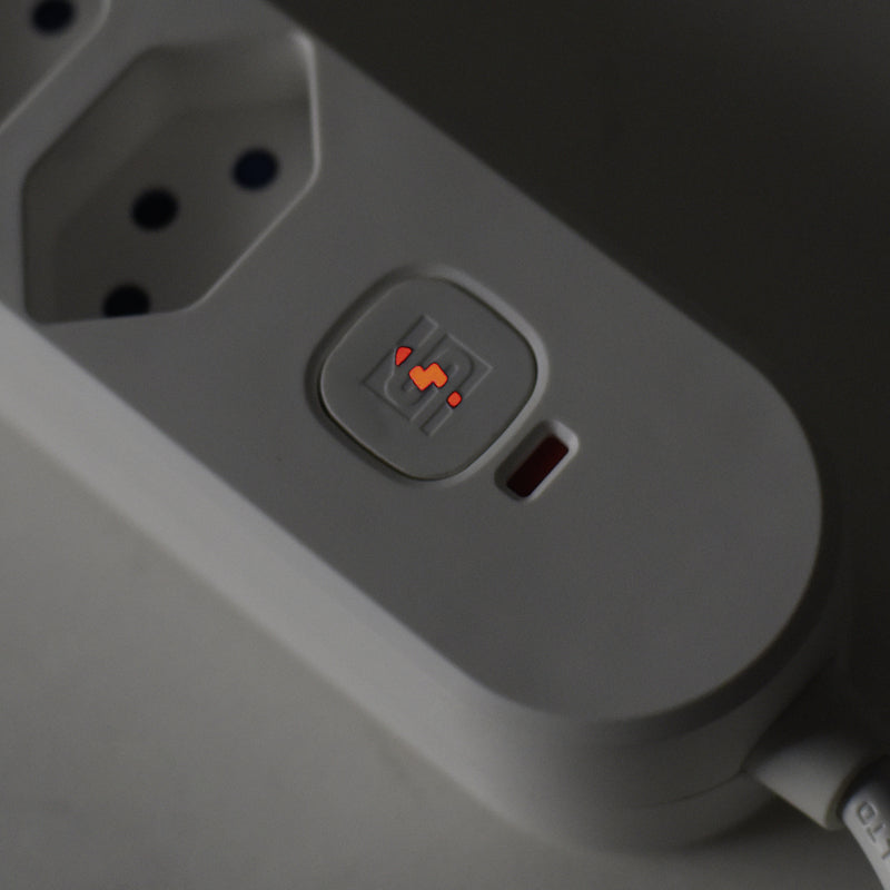Steffen Standard Steckdosenleiste, 6×T13, 1×USB‑A 18 W + 1×USB‑C PD 20 W, mit Schalter, 3 m – Anthrazit