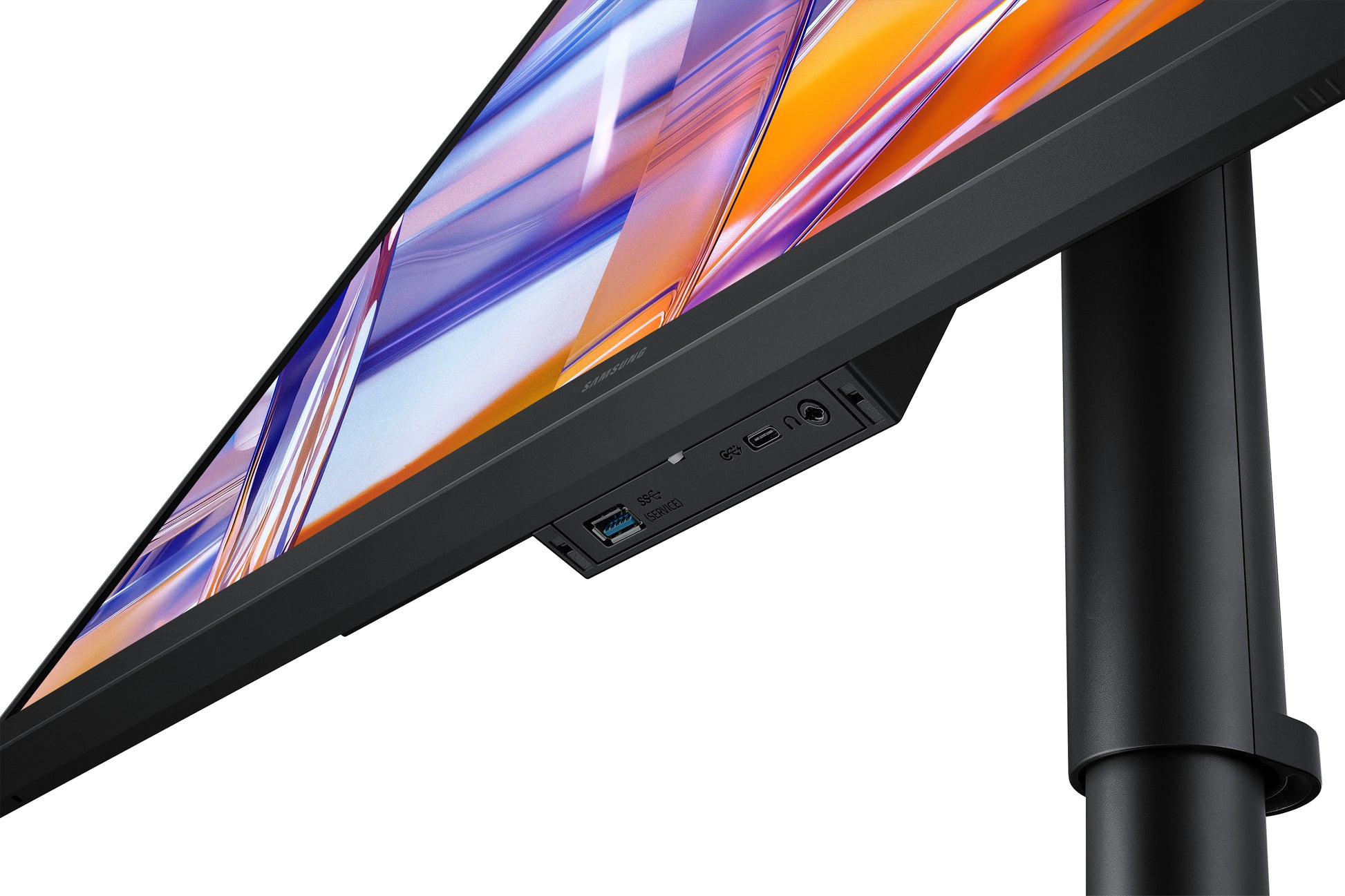 Samsung S80Uh – 32", 3840 × 2160 (4K), VA, USB-C 90 W, KVM, LAN, HDR10