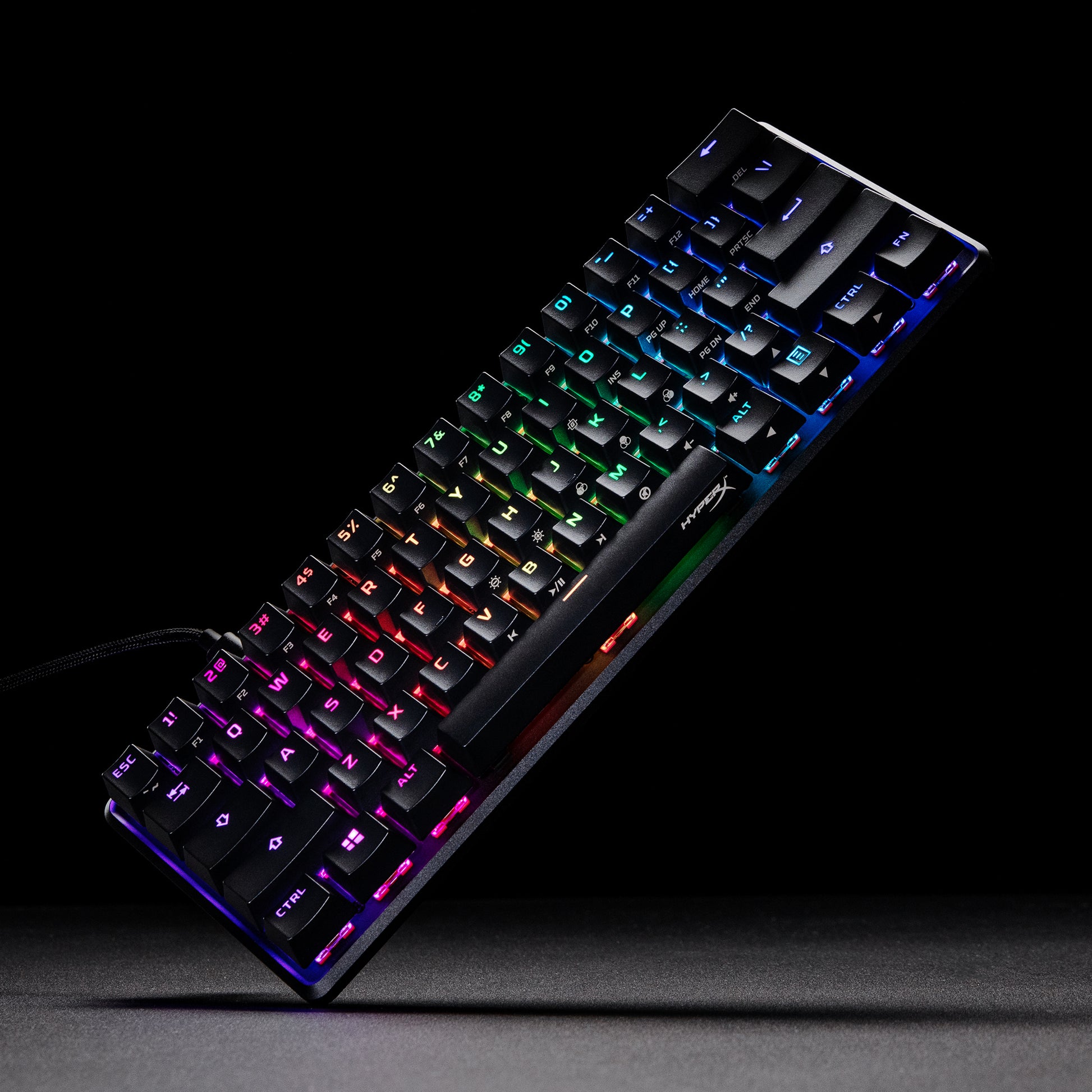 HyperX Alloy Origins 60 – Gaming-Tastatur 60% – Mechanisch (HyperX Red), Kabelgebunden, RGB, QWERTY (US-INT)