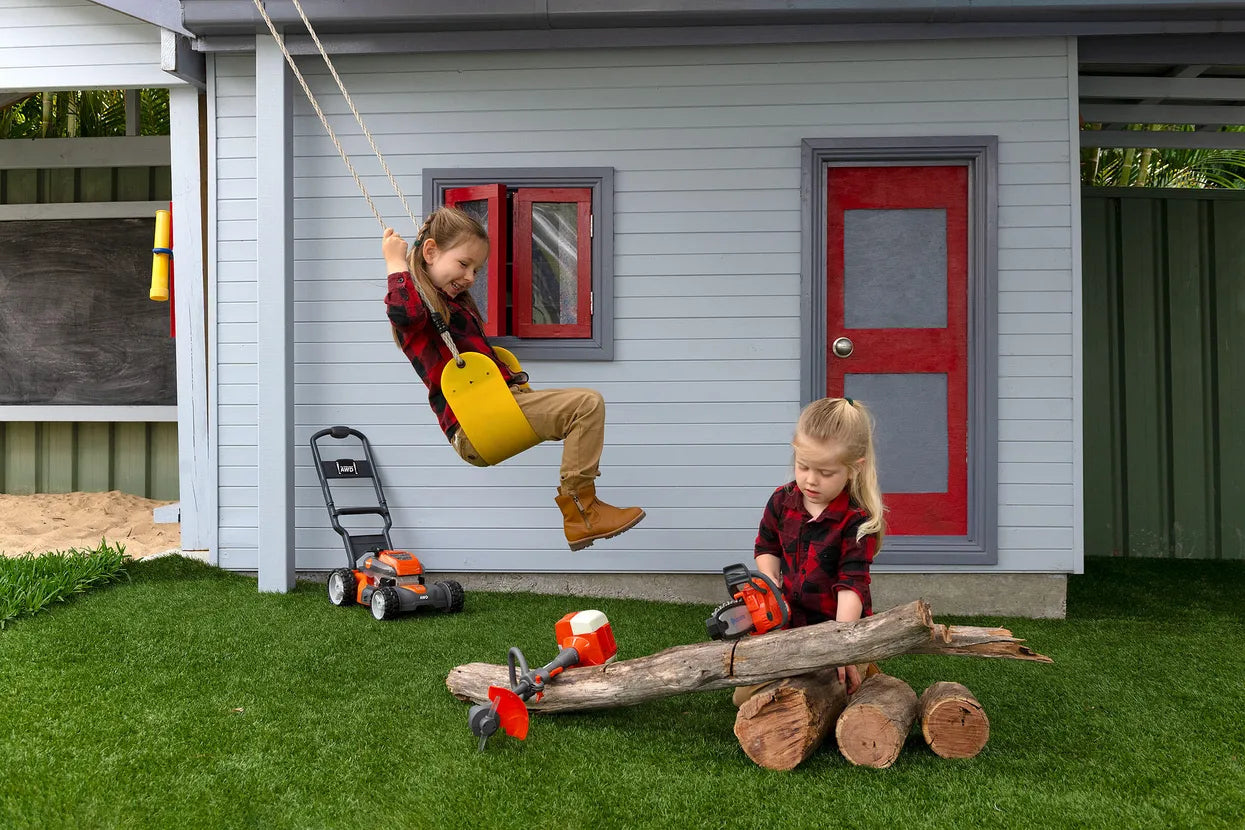 Husqvarna 546 27 26-01 Spielzeug-Rasenmäher – 28 × 22 × 35 cm – ab 3 Jahren – schwarz/grau/orange