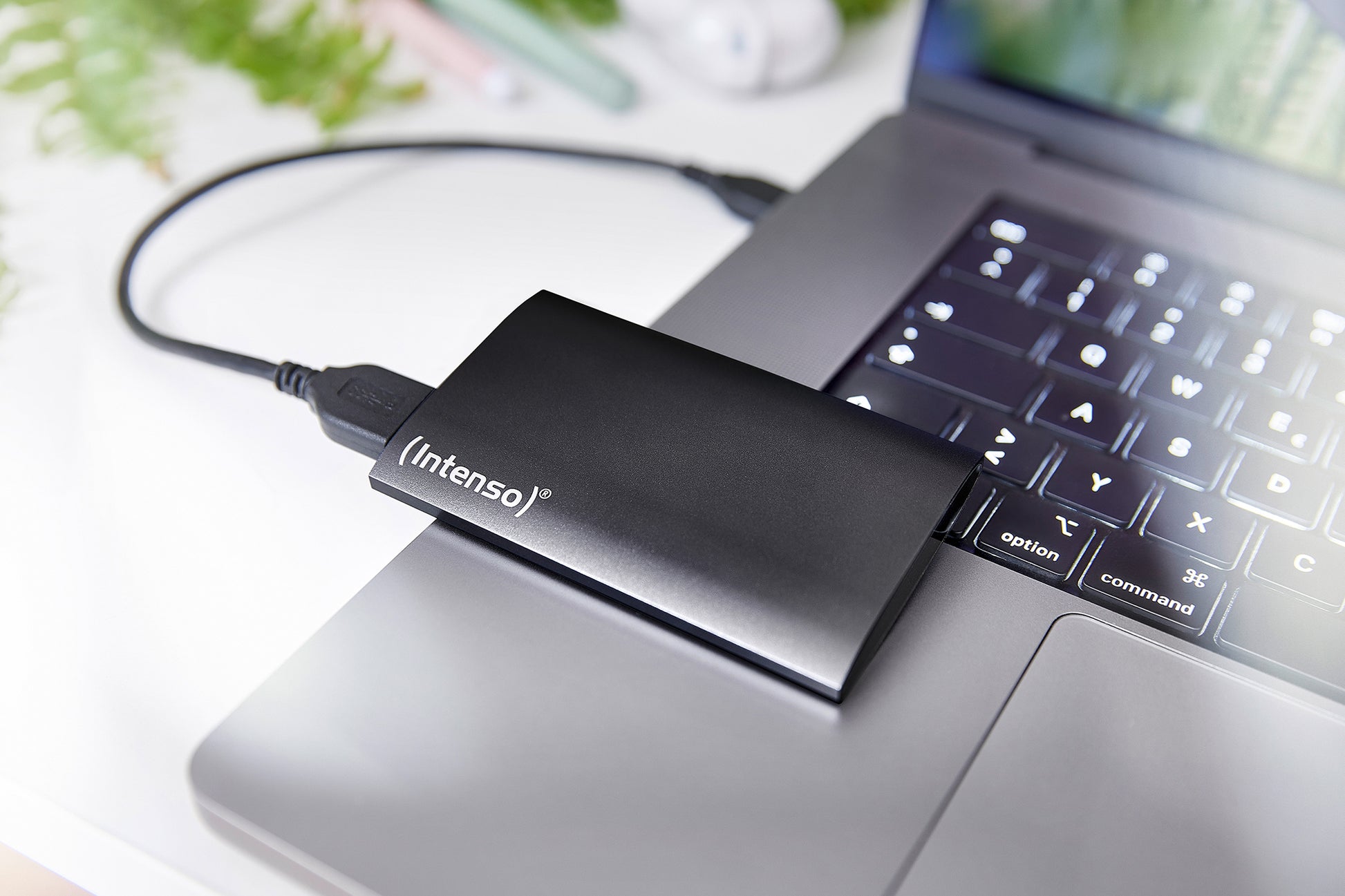 Intenso Externe SSD Premium 3823470 2 TB – 1,8", USB 3.2 Gen 2, 320 MB/s