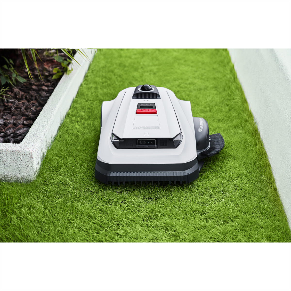 Ecovacs GOAT A1600 LiDAR Pro – Mähroboter – 1'600 m², Schnittbreite 30 cm, LiDAR-Navigation