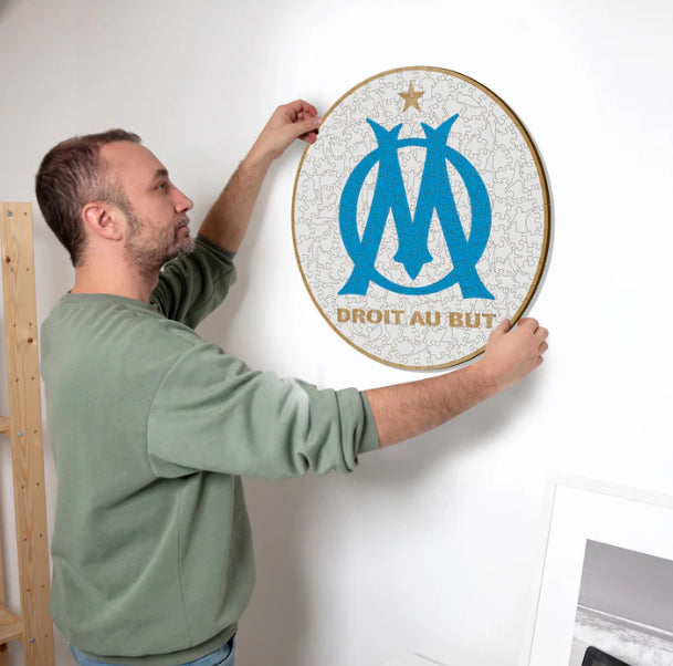Iconic Puzzles Puzzle Olympique Marseille Logo – 270 Teile – 37,5 × 37,5 cm – ab 10 J. – Holz – Mehrfarbig
