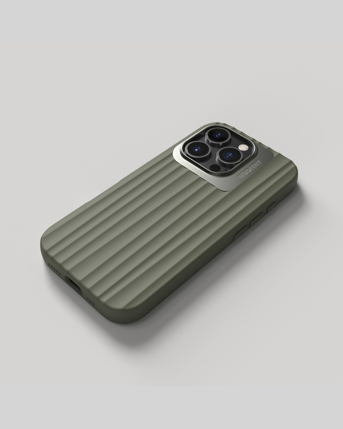 Nudient – Backcover Bold – für Apple iPhone 16 Pro – Olive – MagSafe-kompatibel