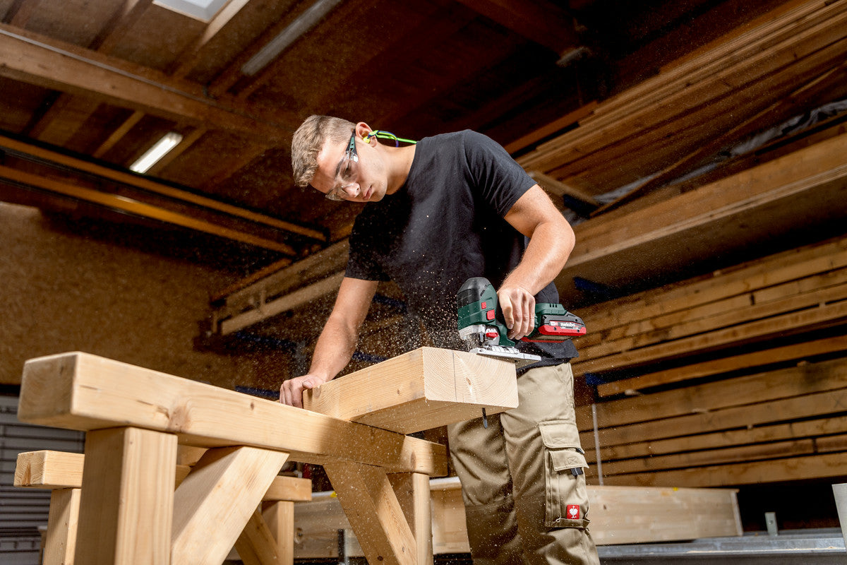 Metabo Stichsäge STA 18 LTX 150 BL – 18 V (CAS) – Schnellwechsel – Einschneidetiefe 150 mm – Solo