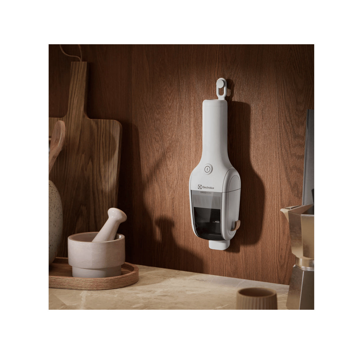 Electrolux Akku-Handstaubsauger EH1EM10SW – 0,17 l, 3,7 V, 20 min