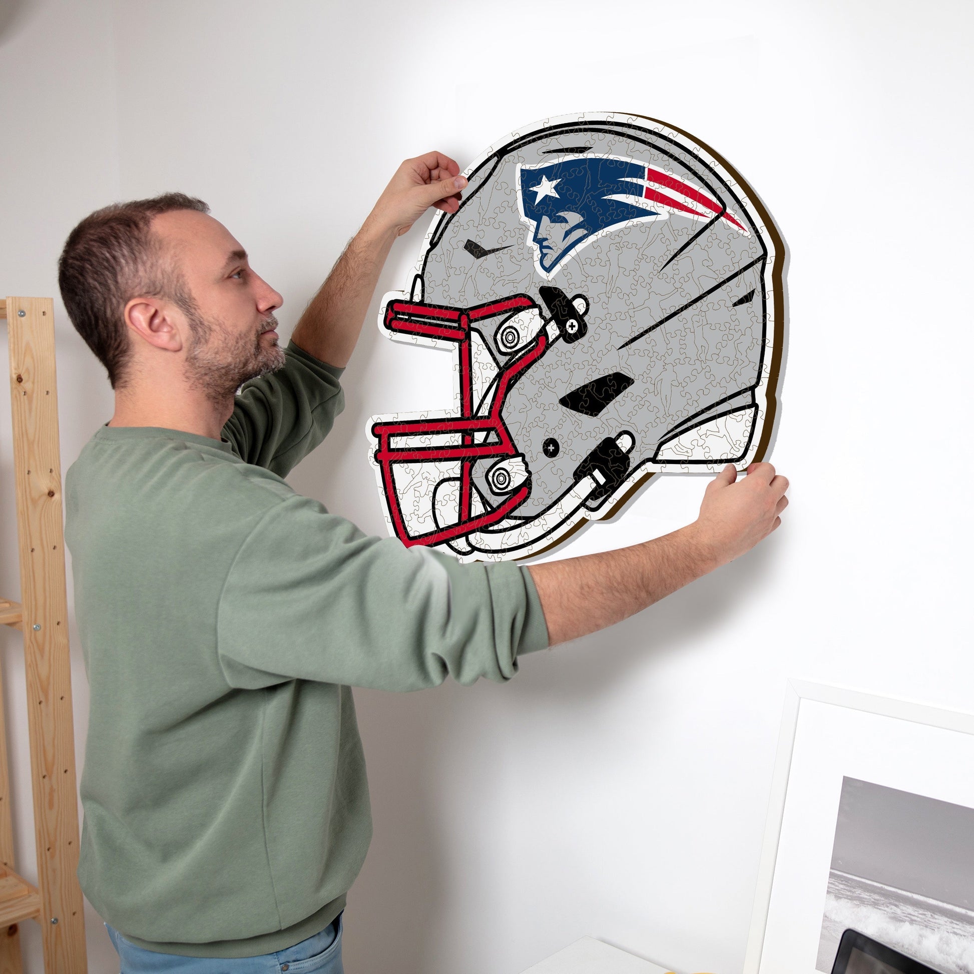 Iconic Puzzles NFL New England Patriots Helm – Logikspiel, ab 10 Jahren, 180 Min