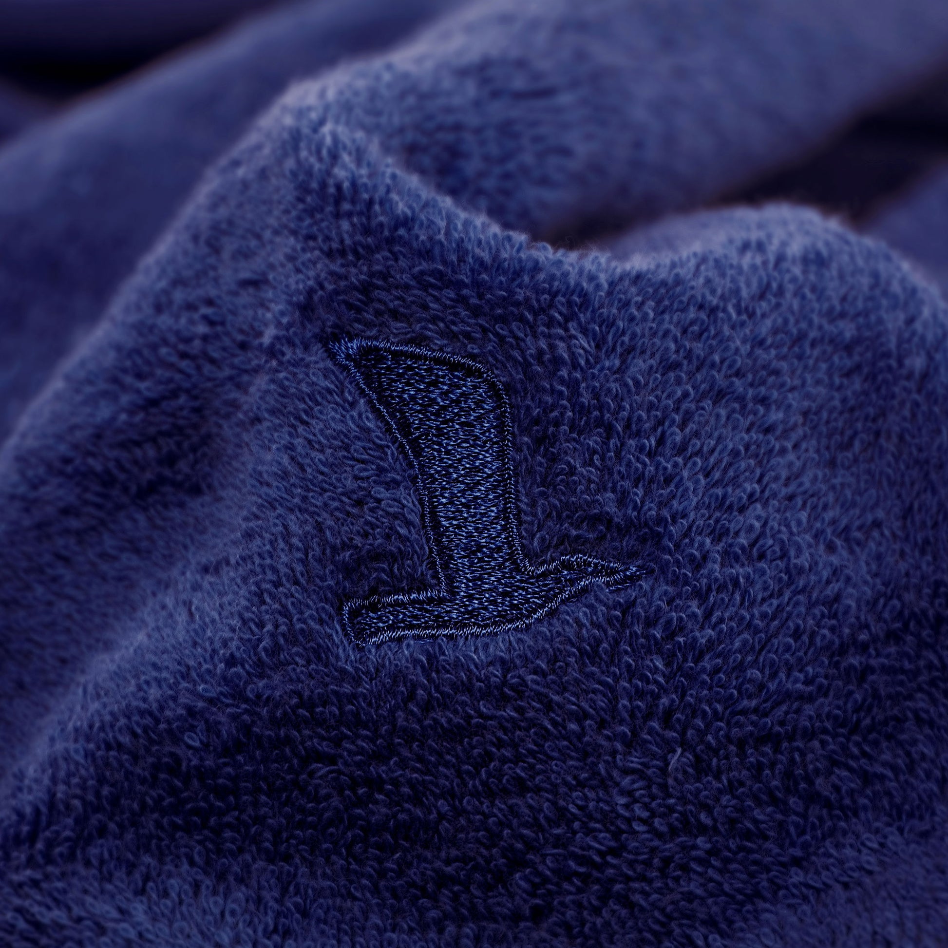 Möve Badetuch – 100 × 160 cm – Dunkelblau – Baumwolle, 550 g/m² – 60 °C