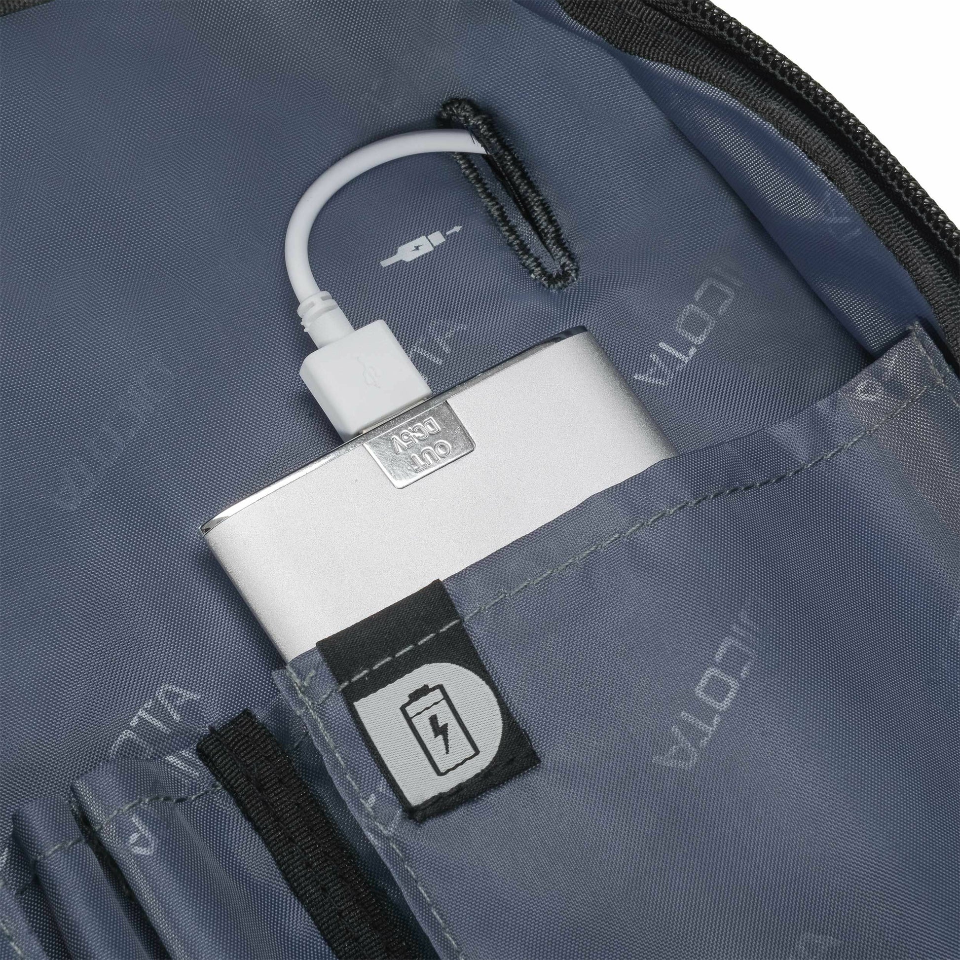 DICOTA Notebook-Rucksack 15,6" – aus recycelten Materialien – Schwarz