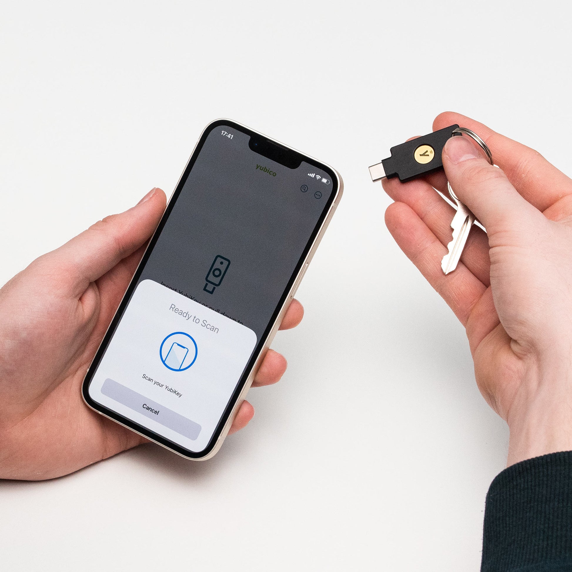 Yubico Sicherheitsschlüssel YubiKey Security Key C NFC – für Google, Microsoft, sforce.com und andere, IP68