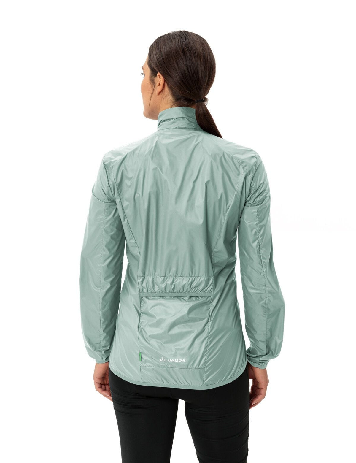 VAUDE Matera Velowindjacke – Grösse 44 – Polyamid (recycelt), Grün (dusty fern), winddicht, reflektierend