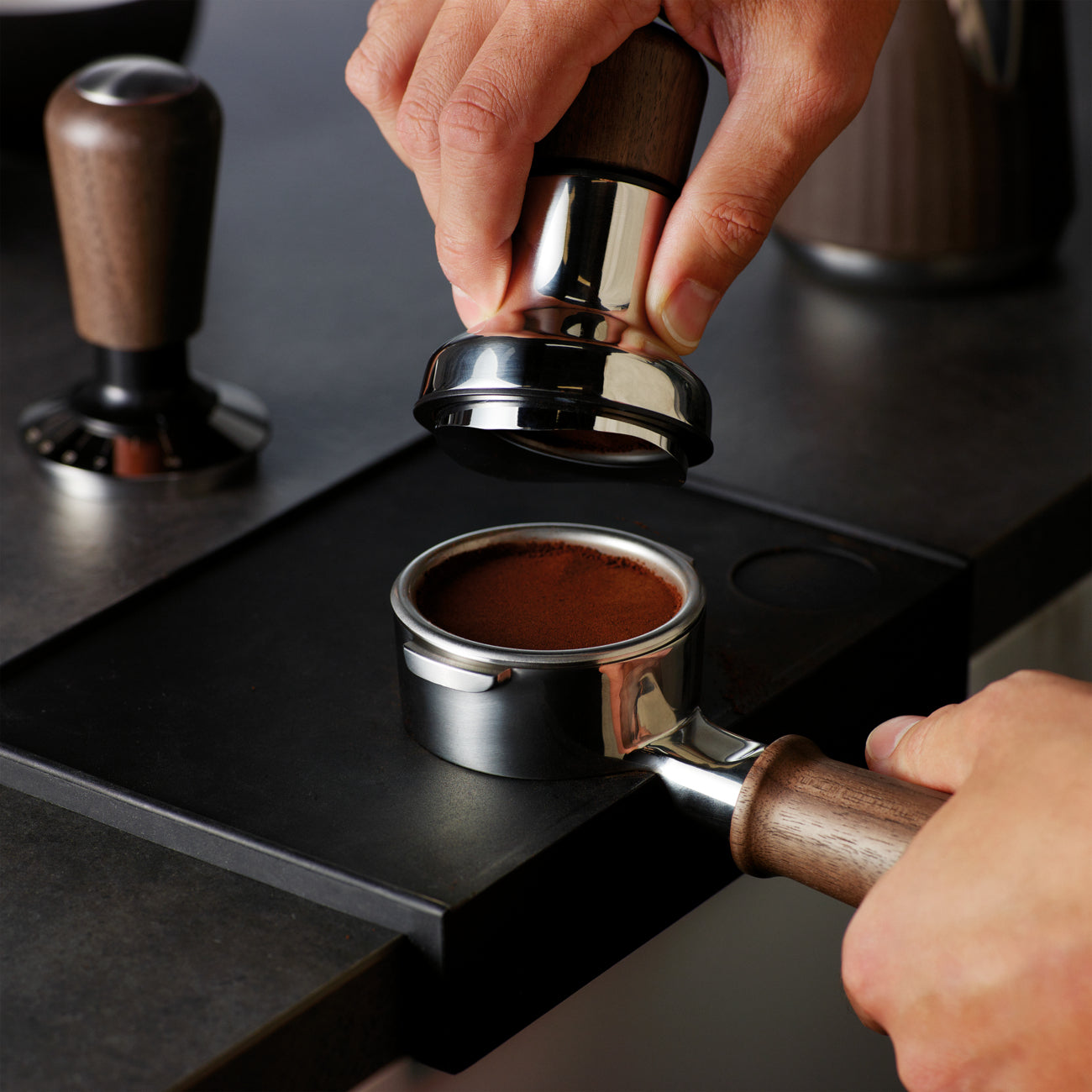 Sage Tamper – Ø 5,4 cm – für 54 mm Siebträger – Walnuss/Edelstahl
