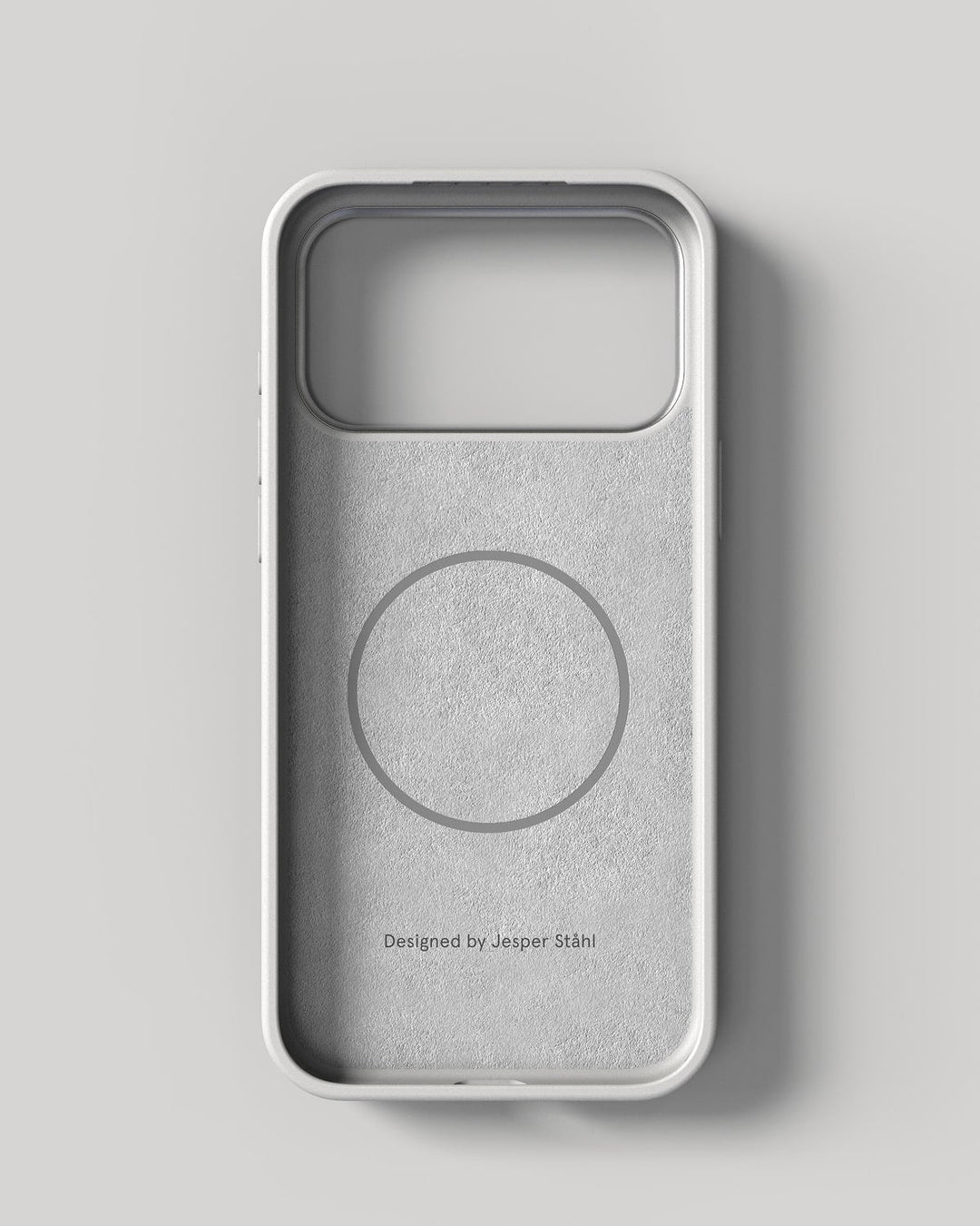 Nudient – Backcover Bold – für Apple iPhone 17 Pro Max – weiss – MagSafe-kompatibel