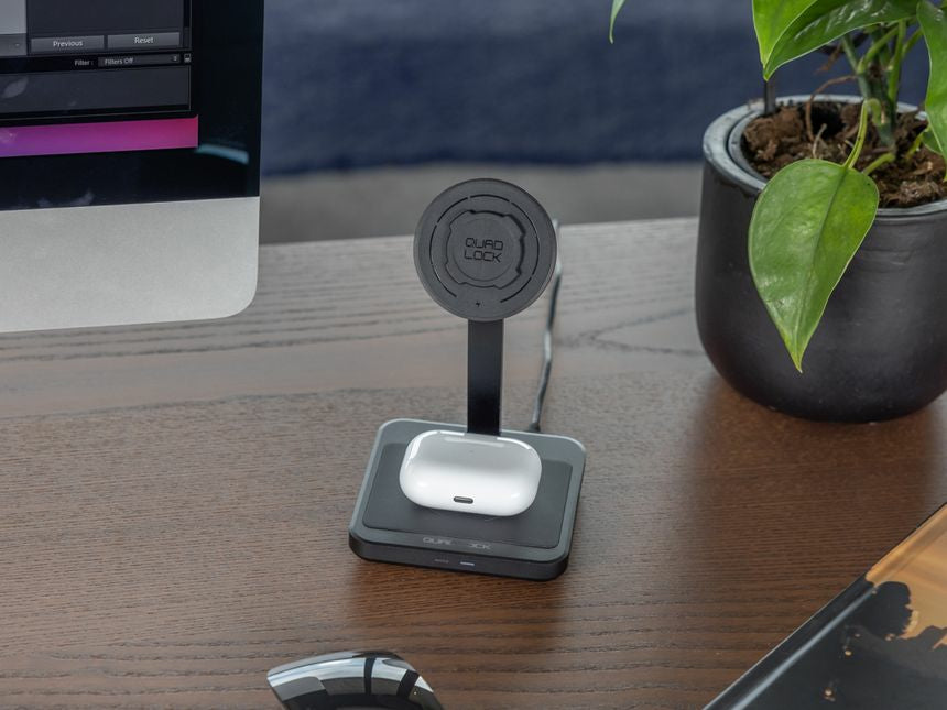 Quad Lock Dual Desktop Wireless Charger – 18 W, 1× USB-A, Qi – für Qi-kompatible Geräte