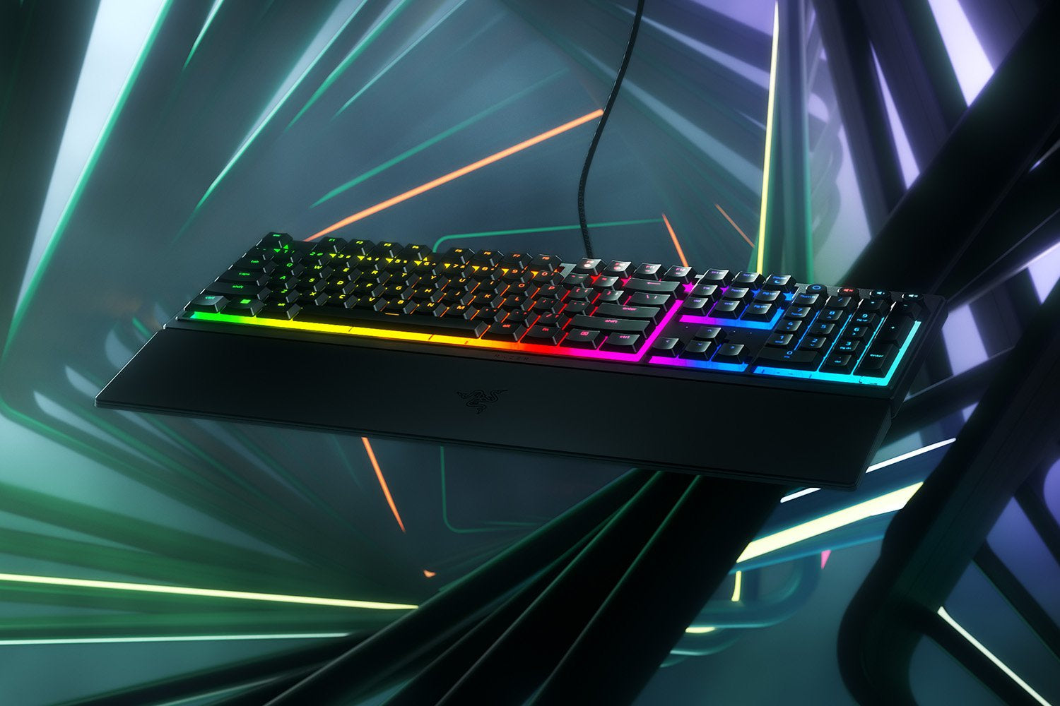 Razer Ornata V3 – Gaming-Tastatur – Membran, kabelgebunden (USB) – RGB – QWERTZ (DE) – mit Handballenauflage