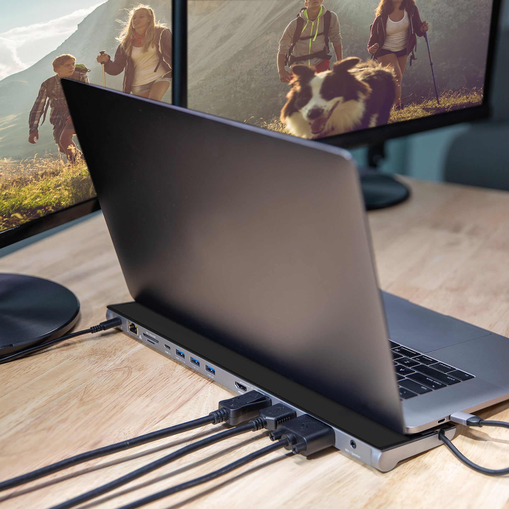 j5create JCD543-N Dockingstation – USB-C, 2× HDMI, 1× VGA, 3× USB-A, 1× USB-C, 100 W PD, GbE, für Windows/Mac