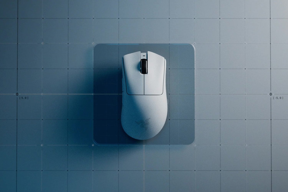Razer DeathAdder V3 Pro – Gaming-Maus – Kabellos (2,4 GHz), 30000 DPI, Rechts, Weiss