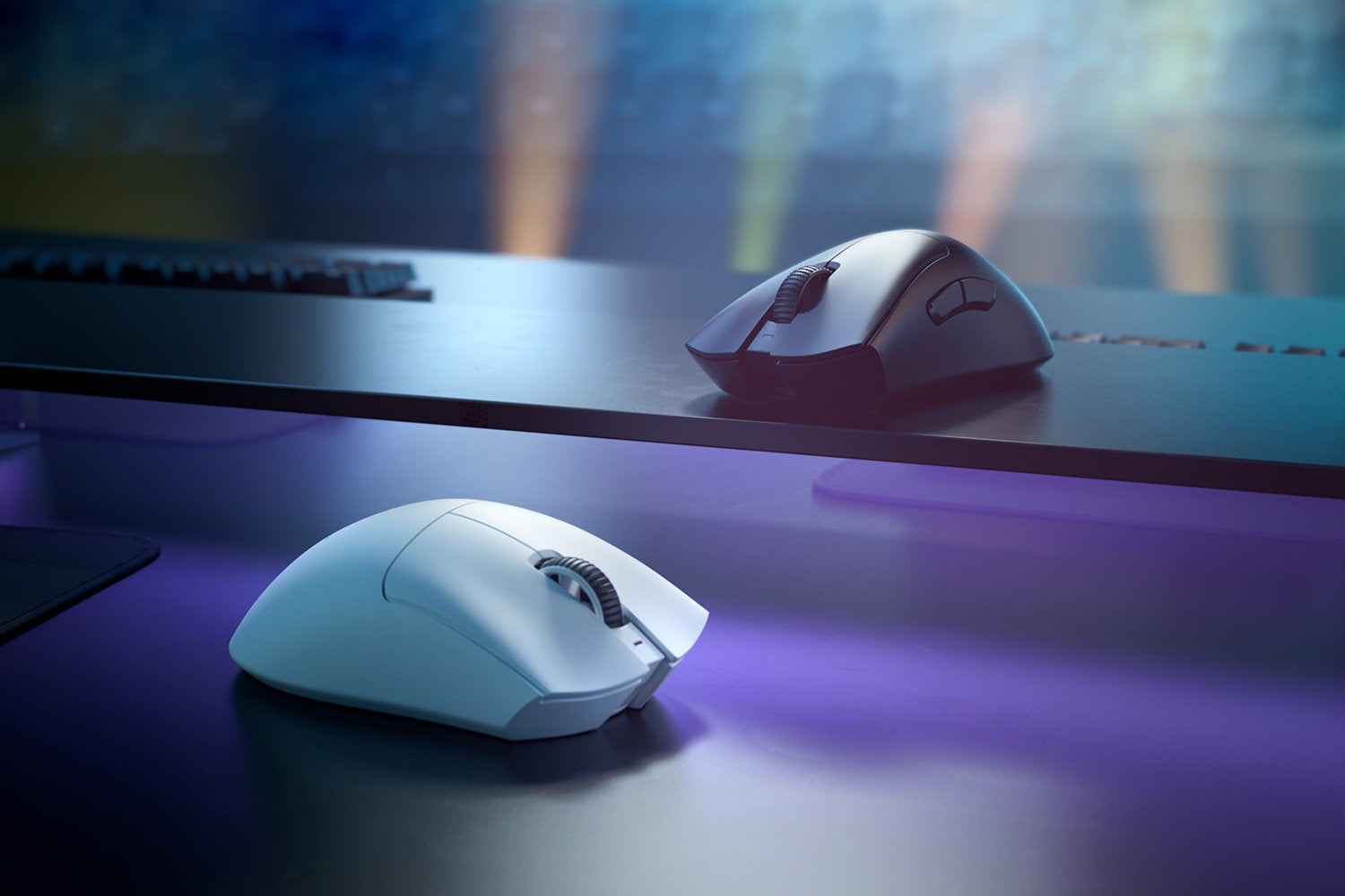 Razer DeathAdder V3 Pro – Gaming-Maus – Kabellos (2,4 GHz), 30000 DPI, Rechts, Weiss
