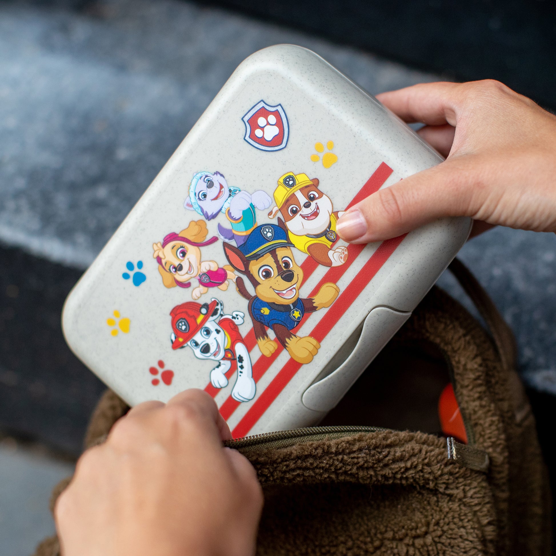 koziol Lunchbox 13,5 × 19 × 6,5 cm, Biokunststoff, sand (Paw Patrol)