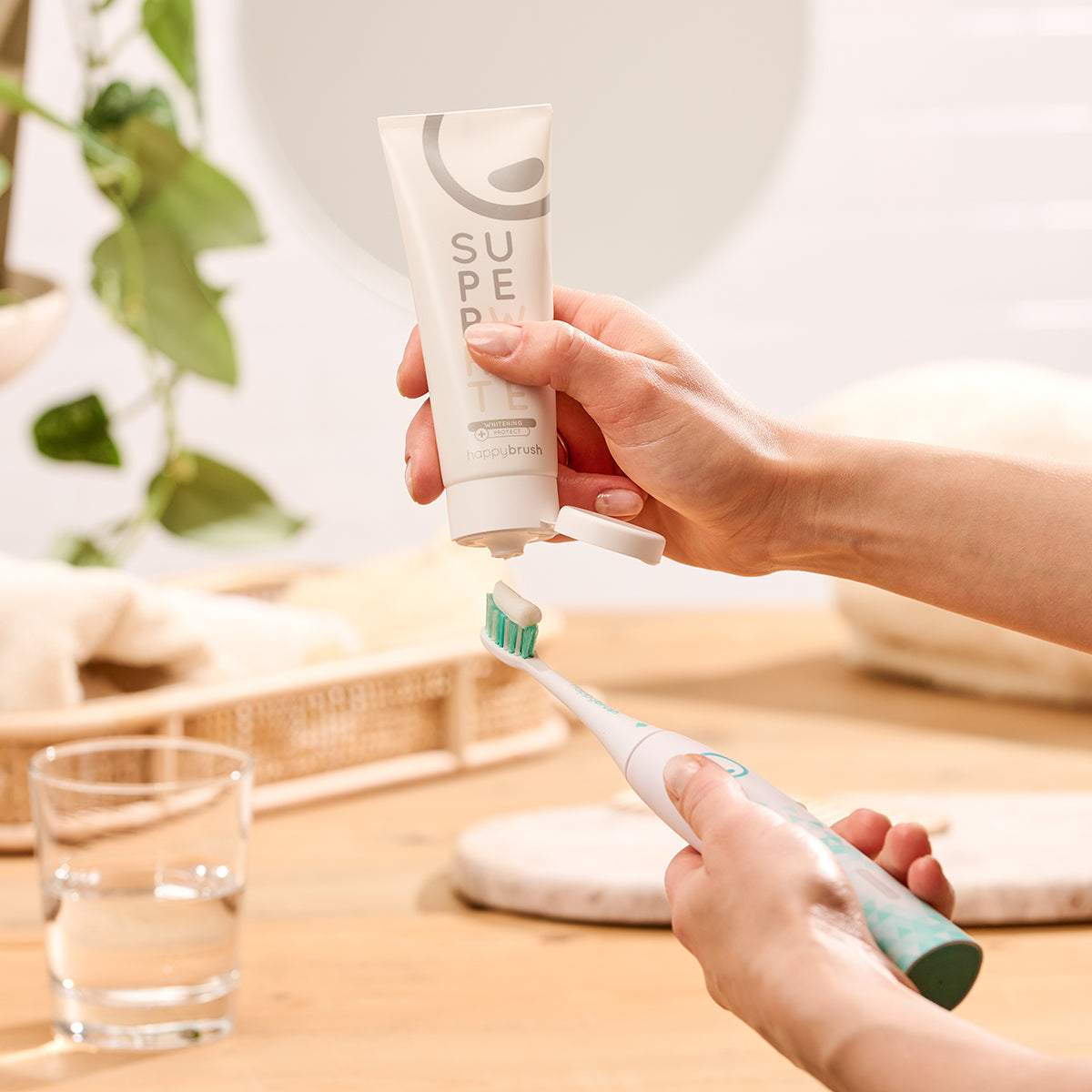 happybrush SuperWhite & Protect Zahnpasta – mit Fluorid – 75 ml