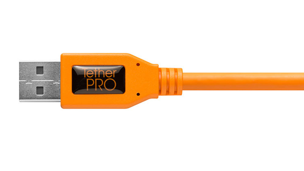 Tether Tools USB-A auf Micro-USB-B Kabel – USB 3.2 Gen 1 (5 Gbit/s) – 0,5 m – Abgewinkelt – Orange