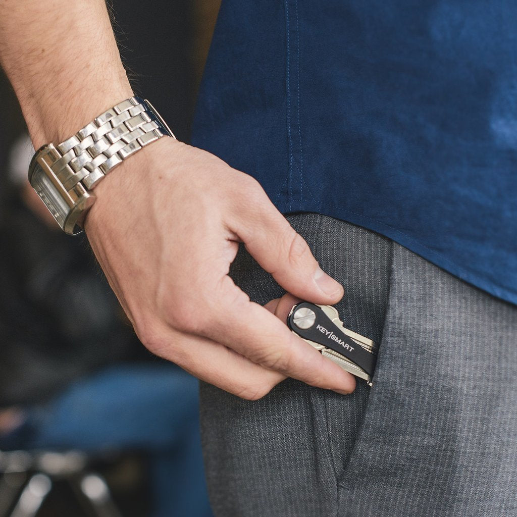 KeySmart Schlüssel-Organizer KS019 – bis zu 8 Schlüssel, Aluminium/Edelstahl, schwarz