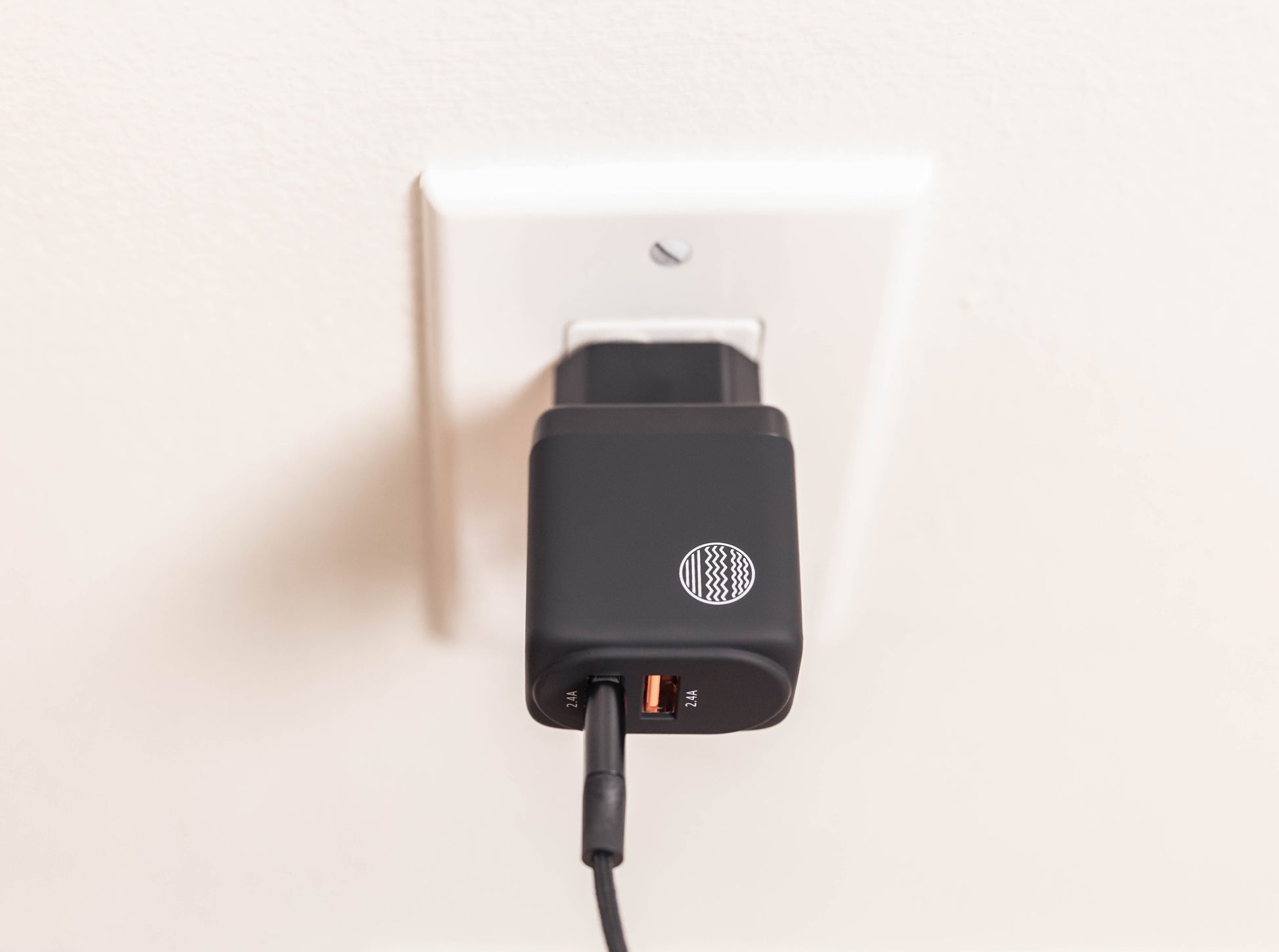 Our Pure Planet Netzteil (UK) – 30 W, 2× USB