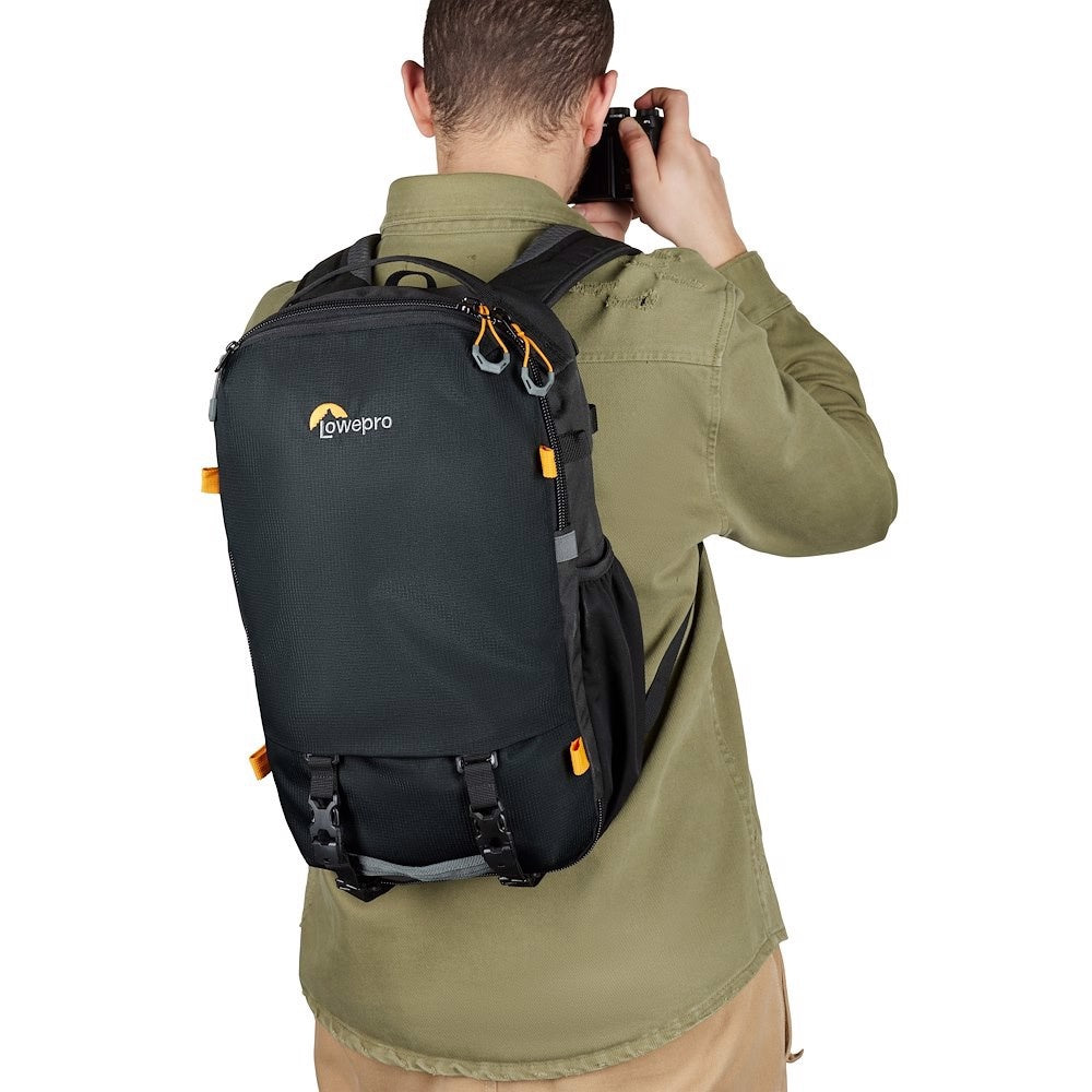 Lowepro Trekker Lite Rucksack 150 Kamerarucksack – Polyester – Schwarz