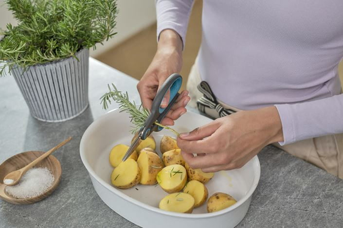 Gardena HerbCut – Astschere, Schnittbreite 52 mm, Klinge aus Edelstahl, Kunststoffgriff, grün