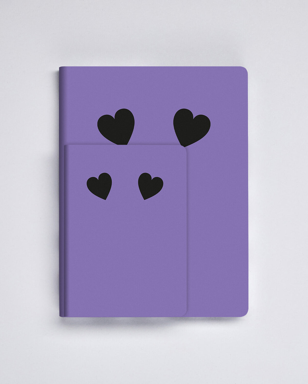 nuuna Notizbuch – 165 × 220 mm – 120 g/m² – Softcover, nummerierte Seiten – schwarz/violett
