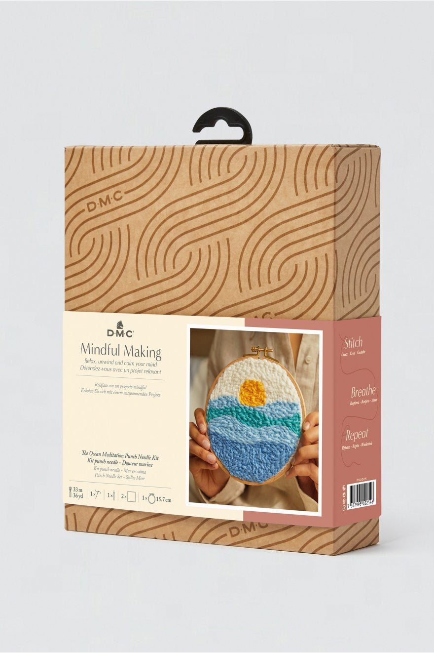 DMC Mindful Making – Stanznadel-Set – Wasserwelt – 15 × 15 cm – 11-teilig – Bambus