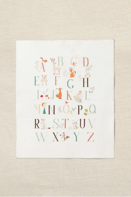 DMC Kreuzstich-Bastelset – Tieralphabet – 25,7 × 35,5 cm