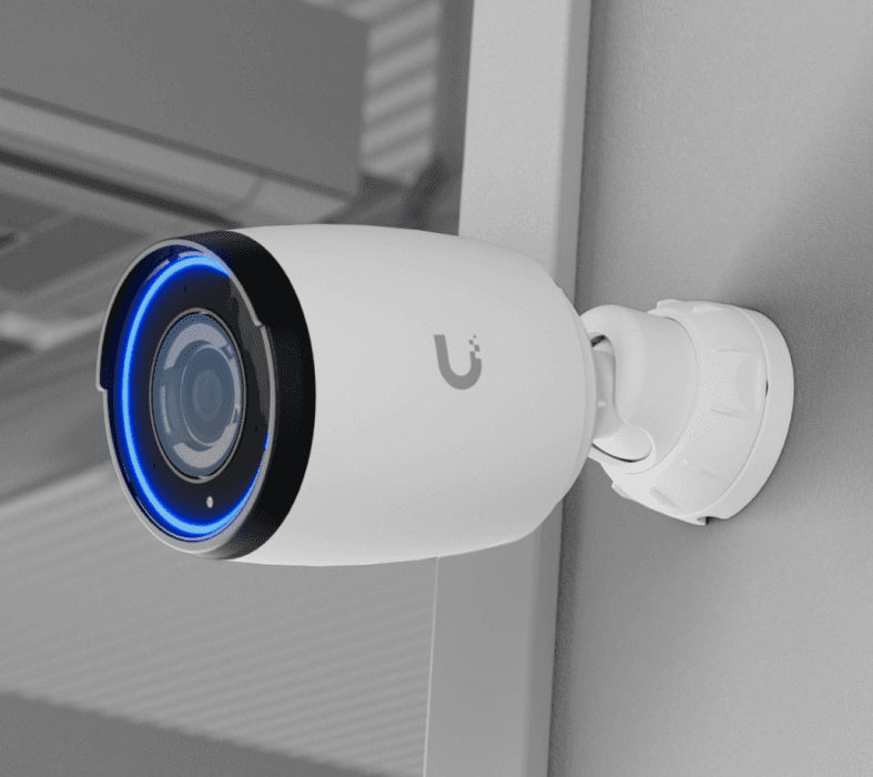Ubiquiti Bullet – 4K – 3× Zoom – PoE – IP65 IK04