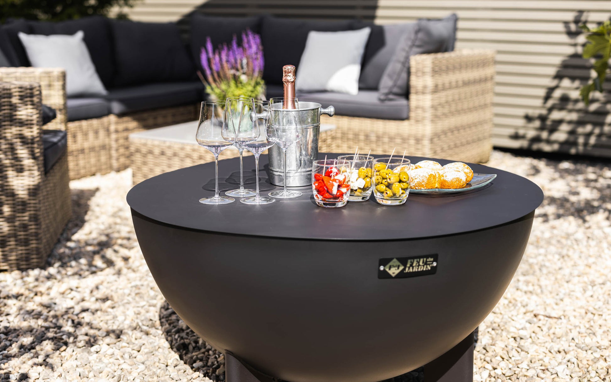 Feu Du Jardin Feuerschale – Ø 98 × 53 cm – Edelstahl, Schwarz, Abnehmbare Platte