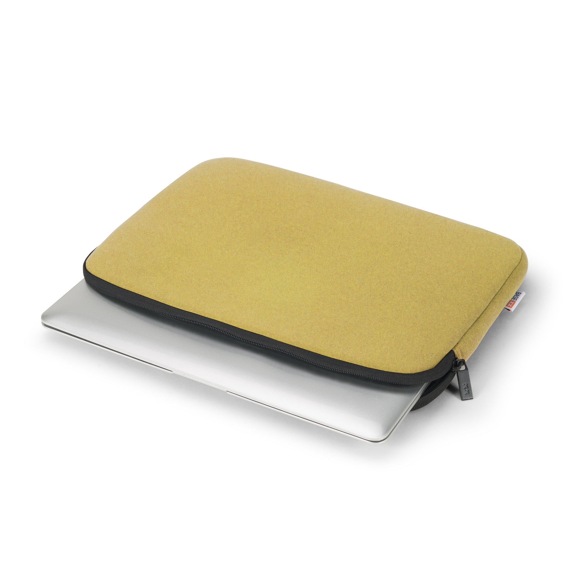 BASE XX DICOTA BASE XX Notebook-Schutzhülle für Notebooks bis 14,1" – Kamelbraun