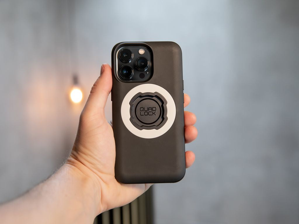 Quad Lock Backcover MAG Case – für Apple iPhone 14 Pro Max – schwarz – wasserdicht