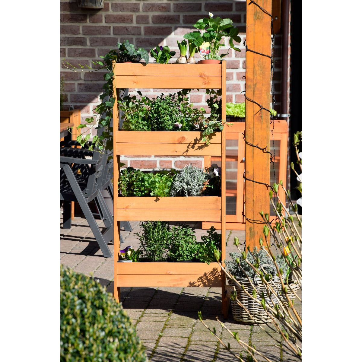Dobar Pflanzbeet – 4 Sektionen – 55 × 125 × 40 cm – Kiefernholz & Kunststoff, Braun