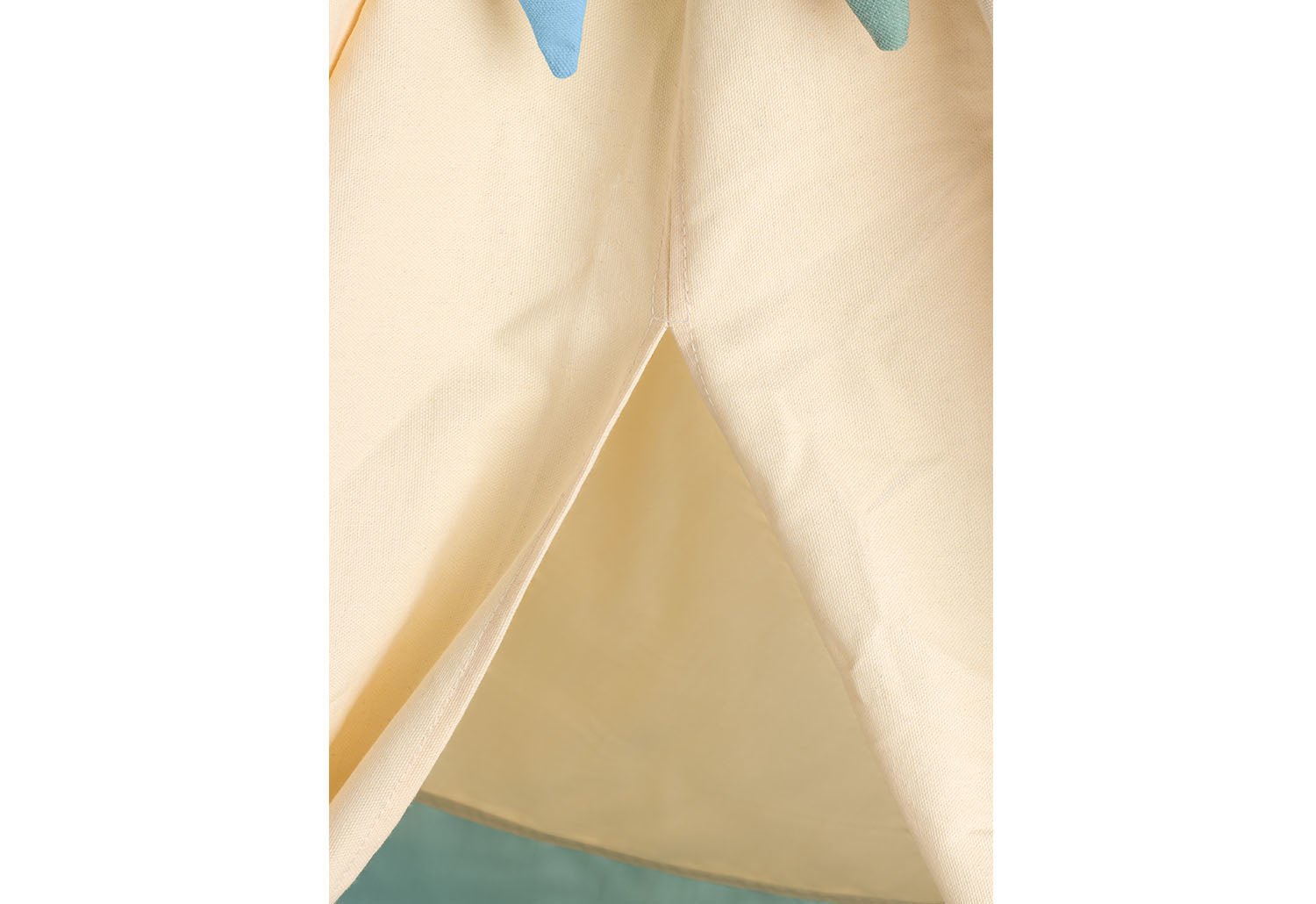 Pinolino Kinderträume Zelt Tipi Yuma – 120 × 120 × 155 cm – ab 3 J. – Baumwolle/Polyester/Holz