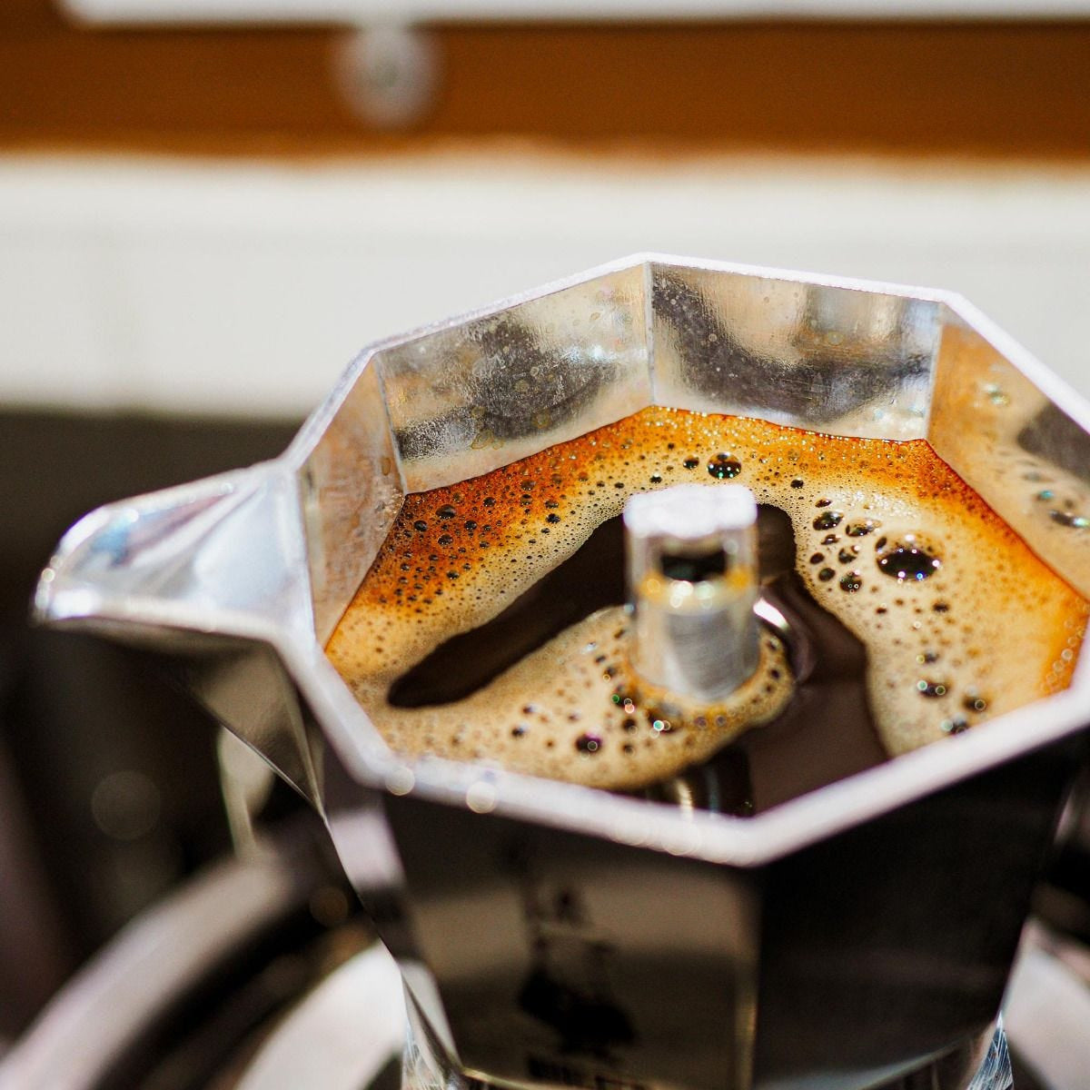 Bialetti Moka Express Espressokanne – 595 ml, für Glaskeramik, Silber