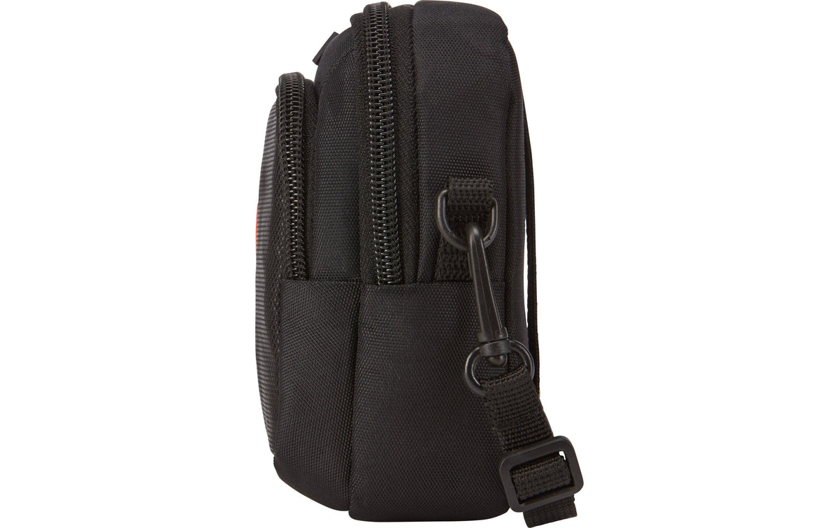 Case Logic DCB313K Kameratasche – Innenmasse 100 × 45 × 140 mm, Polyester – für Kompaktkameras – Schwarz