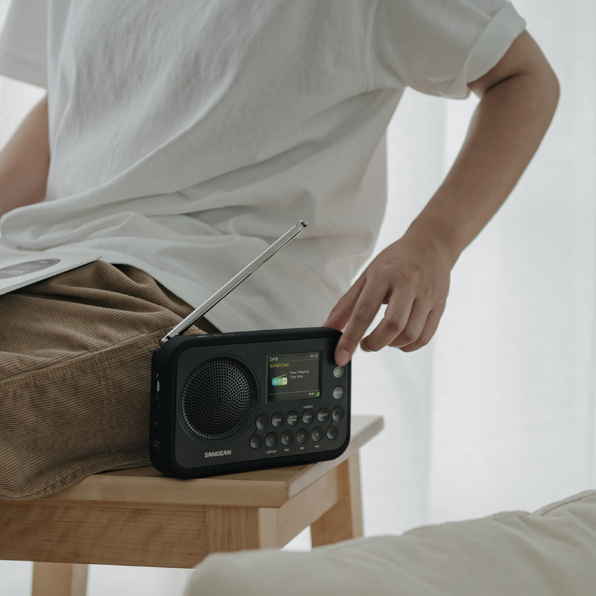 Sangean DPR-76 BT – DAB+/UKW-Tischradio, Bluetooth – Schwarz