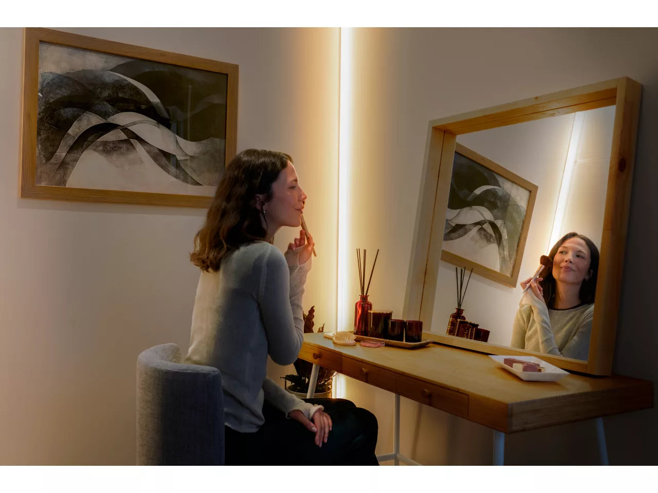 Philips Hue LED-Strip OmniGlow Gradient – 3 m, 2700 lm, 40 W, RGBW, dimmbar, für Philips Hue, mehrfarbig