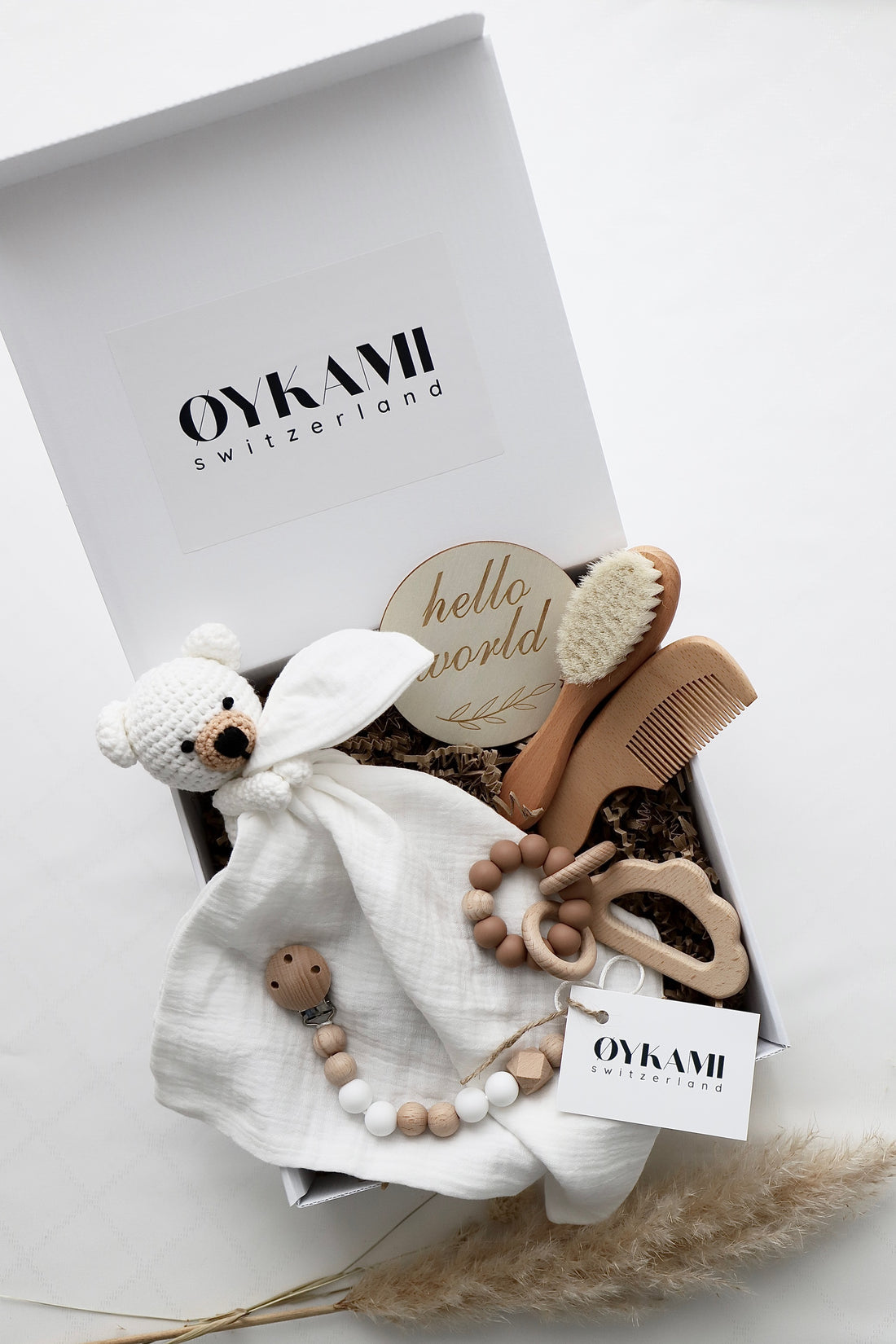 OYKAMI Geschenkbox – Braun, Weiss – Holz, Baumwolle – 185 × 185 × 70 mm