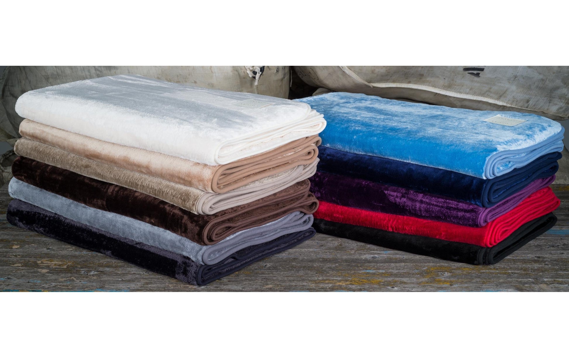 Eskimo Wohndecke – 150 × 200 cm, Micro-Polyester, Weiss