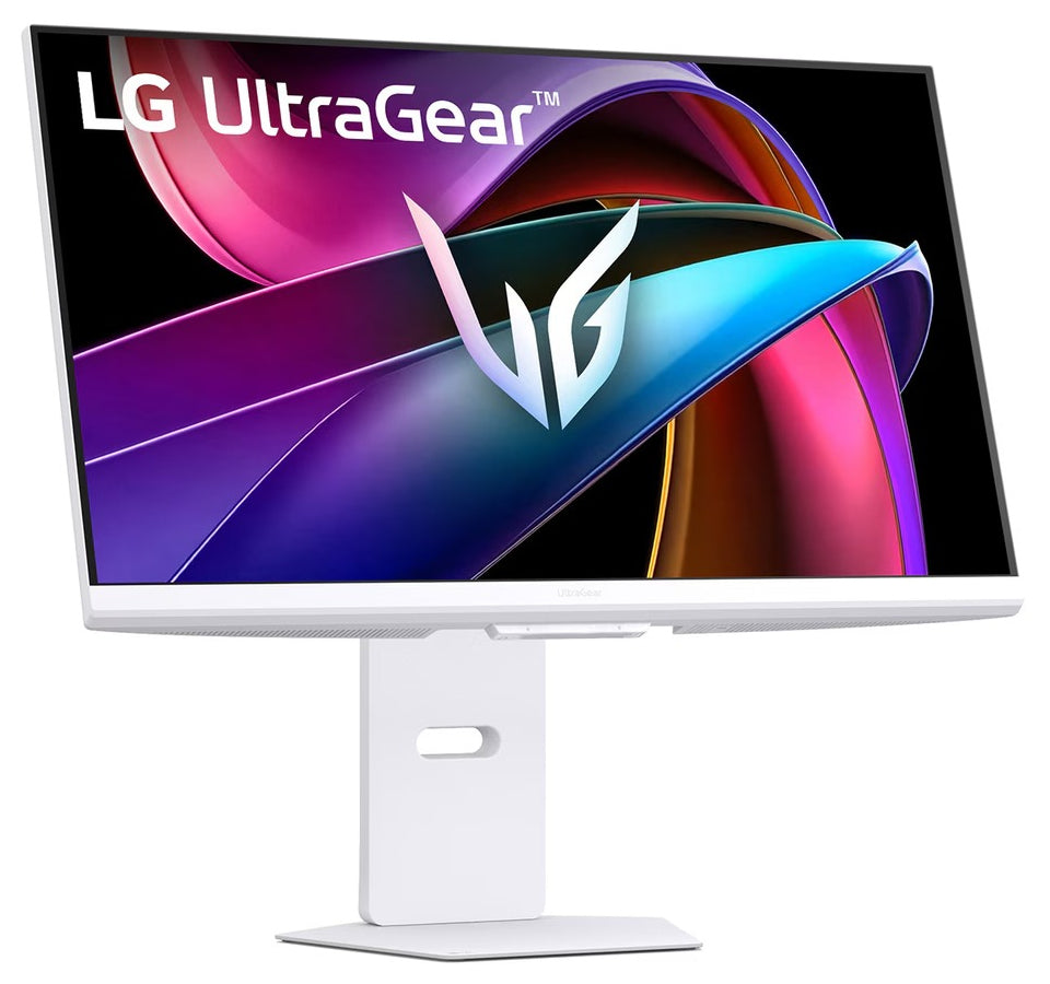 LG 32G810SA-W – 32", 3840 × 2160 (4K), IPS, 144 Hz, USB-C 65 W