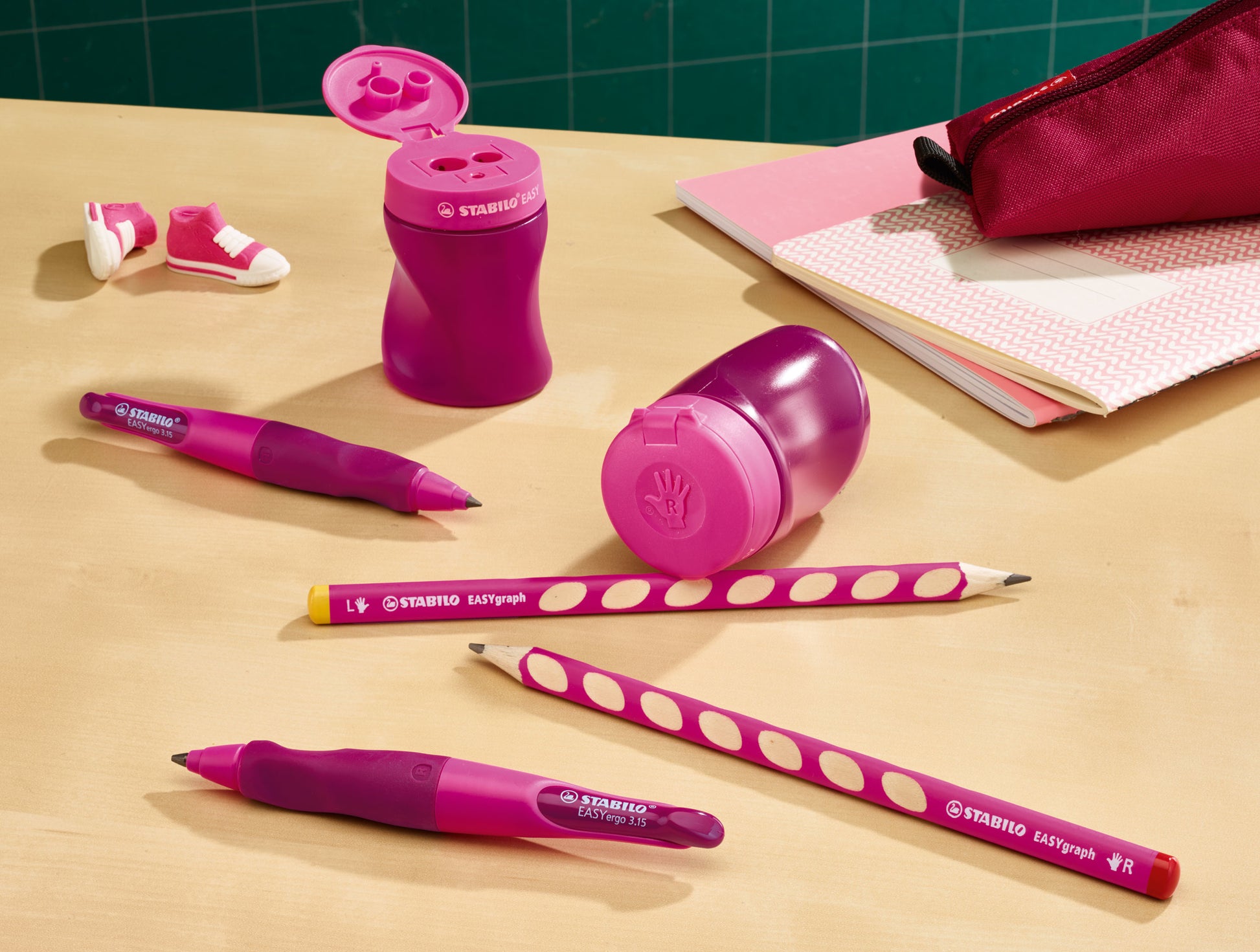 STABILO Dreifach-Spitzdose – für Rechtshänder – Kunststoff – Pink – Kindersicherung