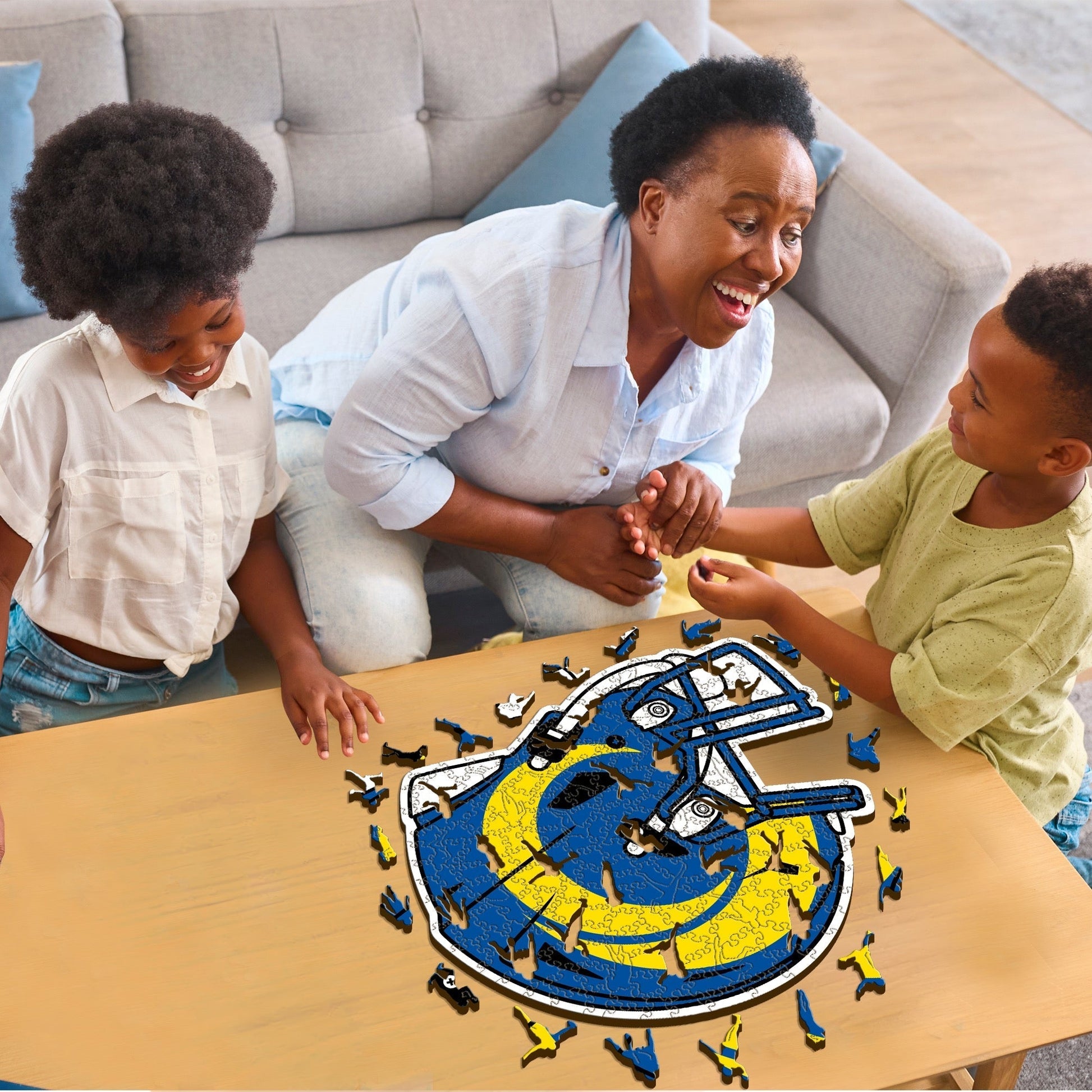 Iconic Puzzles NFL Los Angeles Rams Helm – Logikspiel, ab 10 Jahren