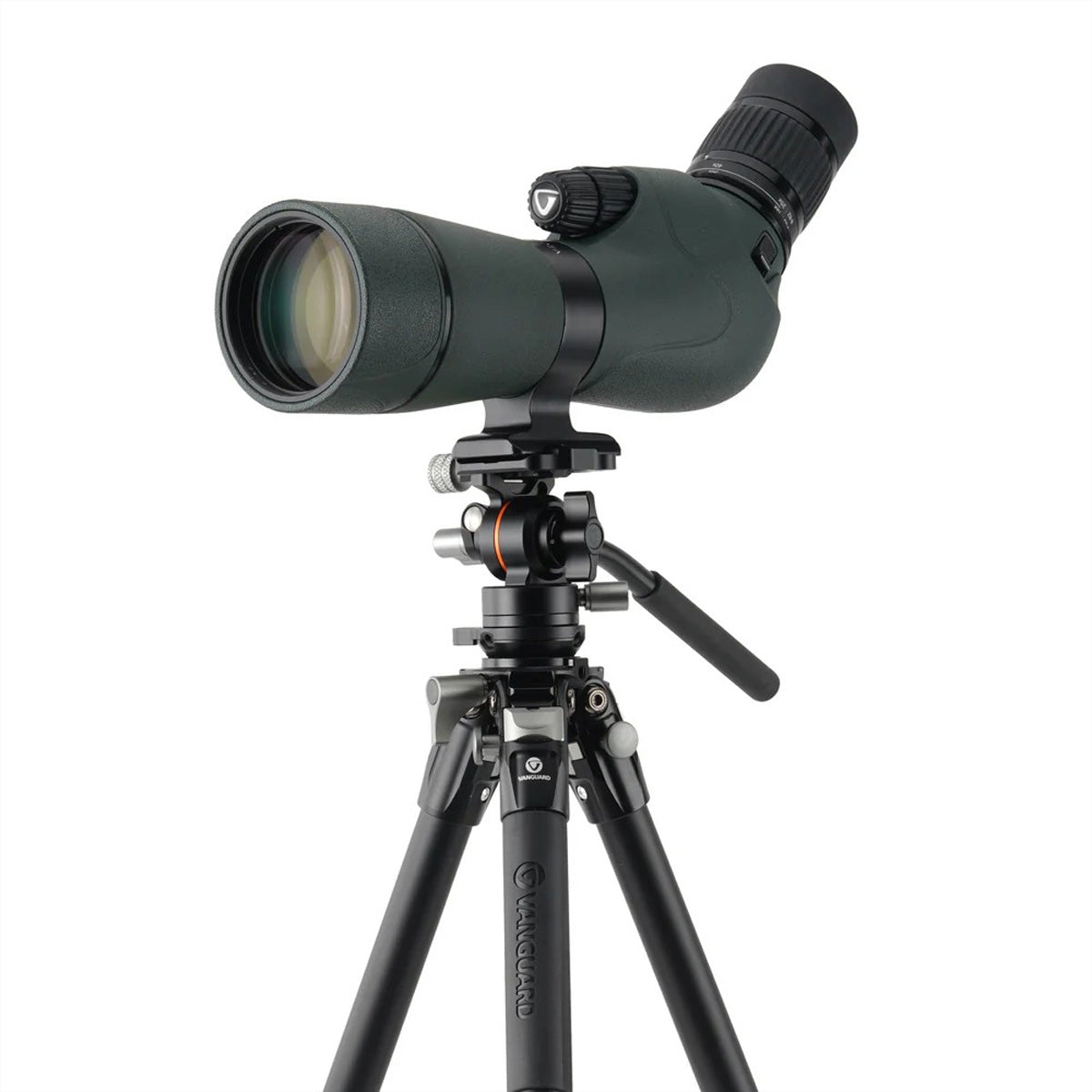 Vanguard ALTA PRO 3VLT 235CV12 Stativ – bis 147,9 cm – Traglast 6 kg – Carbon – Silberfarben