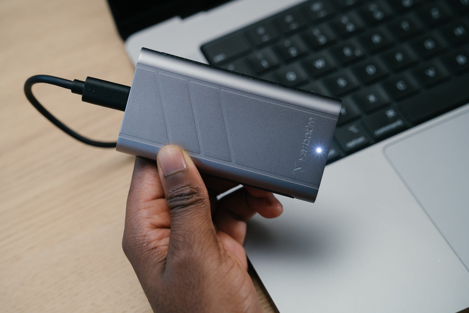 Verbatim TurboMetal – 2 TB SSD, USB4 Gen 2x2 (40 Gbit/s), USB‑C